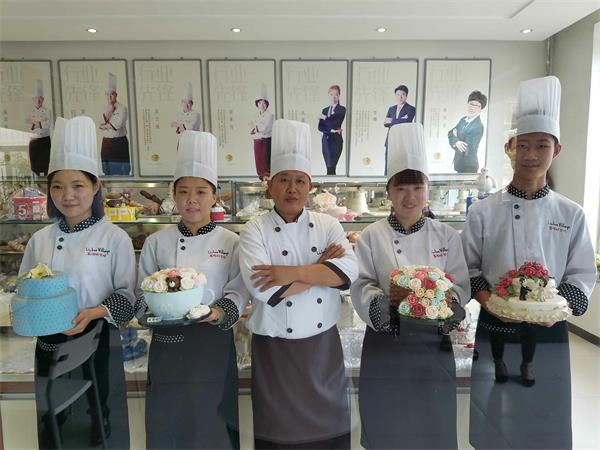 邢台荔枝村烘焙专修学校有哪些课程可以选择? 邢台荔枝村烘焙专修学校有哪些课程可以选择?