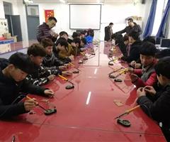 汽车美容装具钣金喷漆北方汽车专修学校北方汽车教育集团